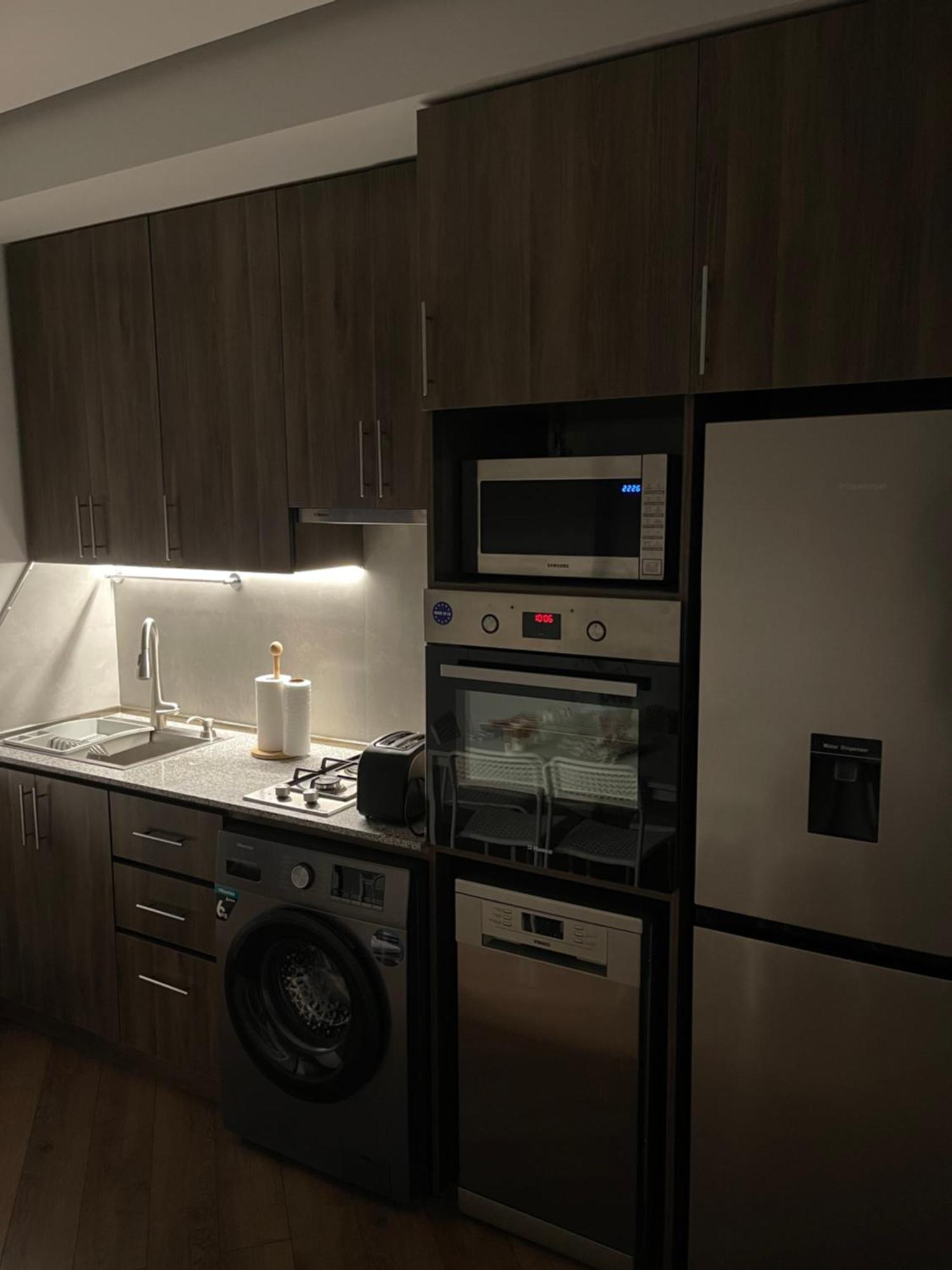 شقة Yerevan Downtown Luxe المظهر الخارجي الصورة