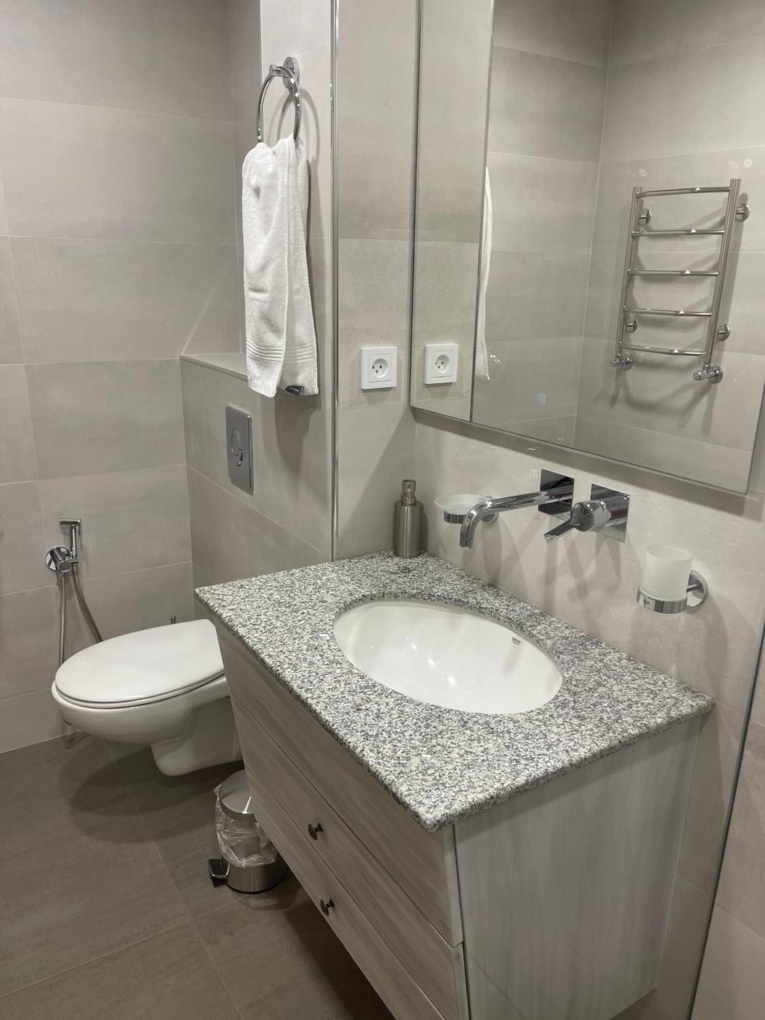 شقة Yerevan Downtown Luxe المظهر الخارجي الصورة