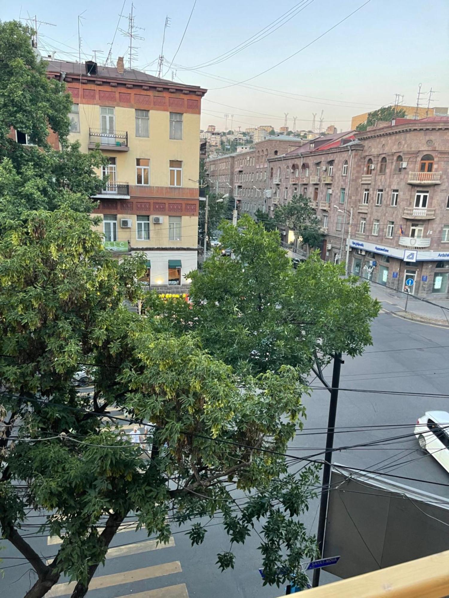 شقة Yerevan Downtown Luxe المظهر الخارجي الصورة